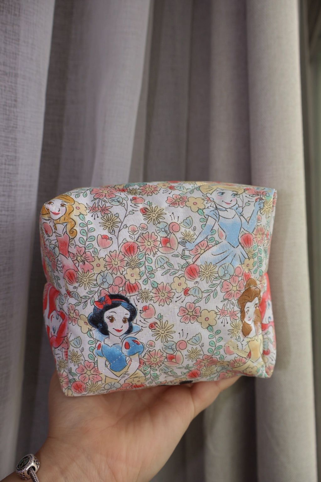 Small park essential pouch (Hand Sewn)